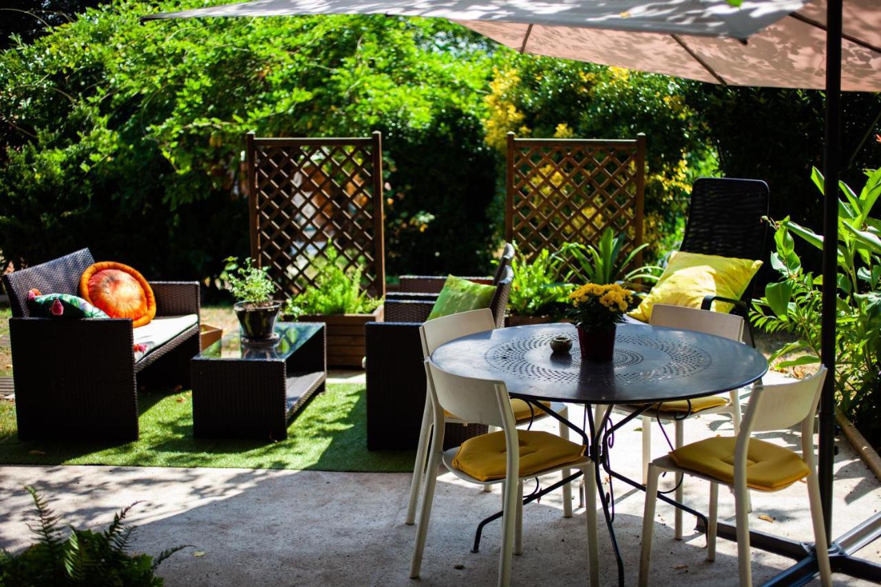 Mirguet Au Jardin Saint-Elix-le-Chateau Exterior foto