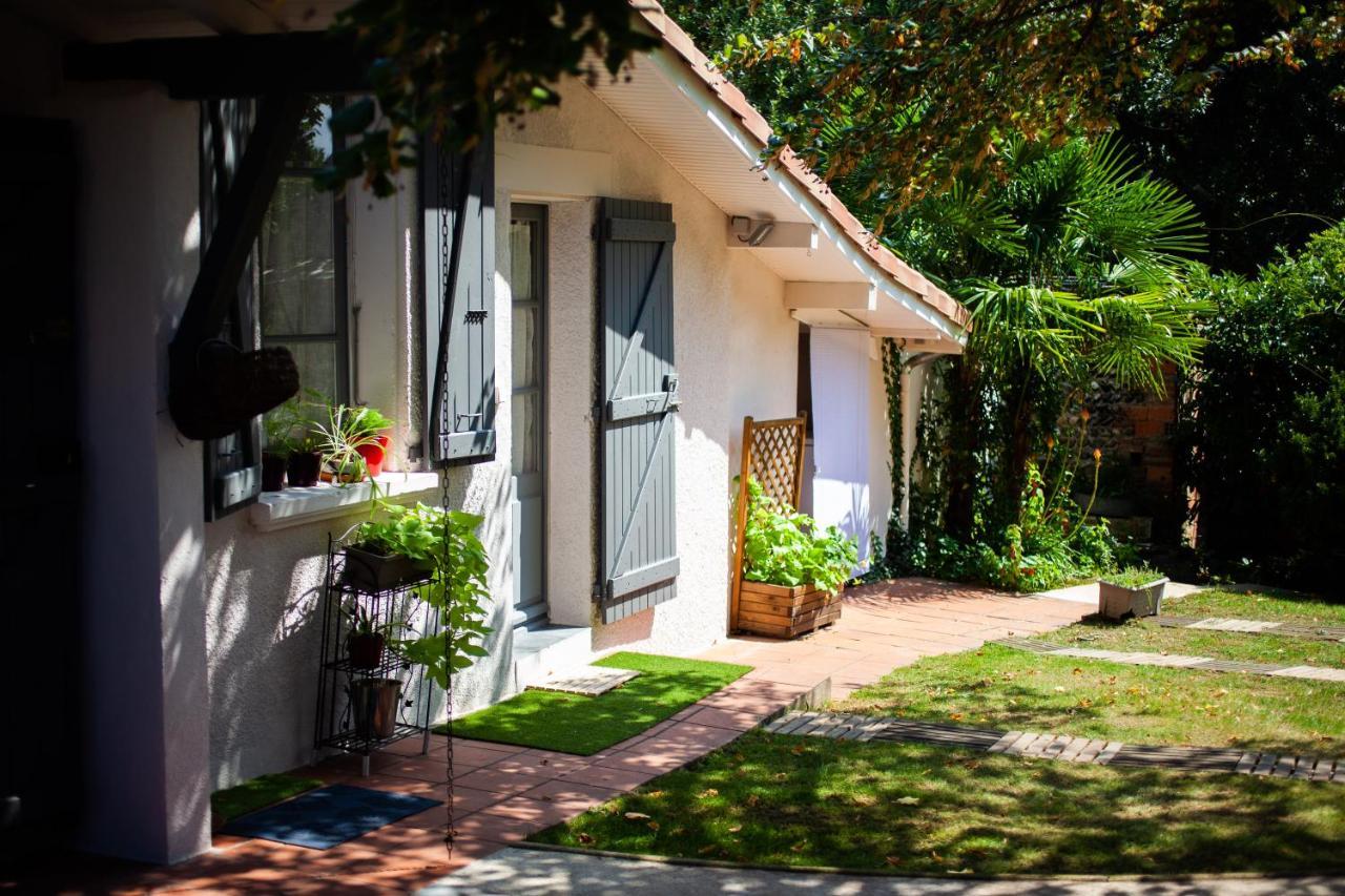Mirguet Au Jardin Saint-Elix-le-Chateau Exterior foto